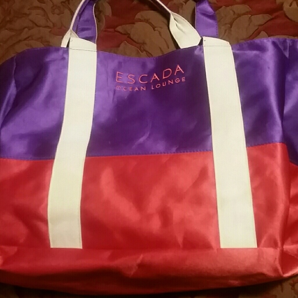 Reversible bag